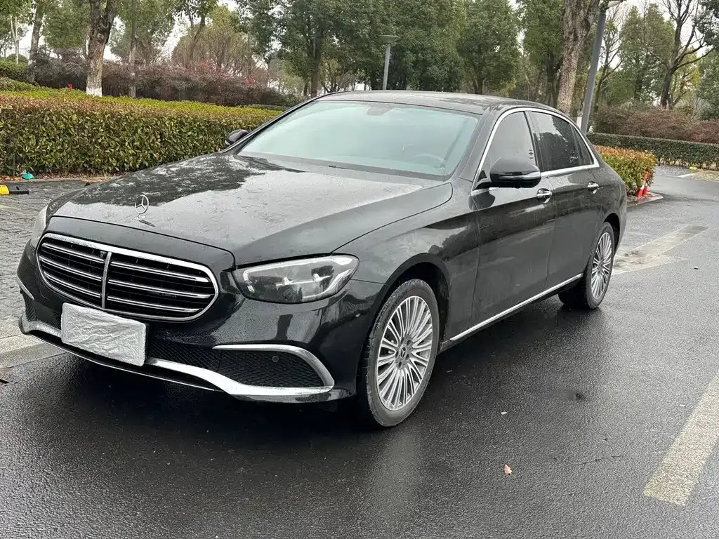 Mercedes-Benz E-Class 2023 из CN, фото 1