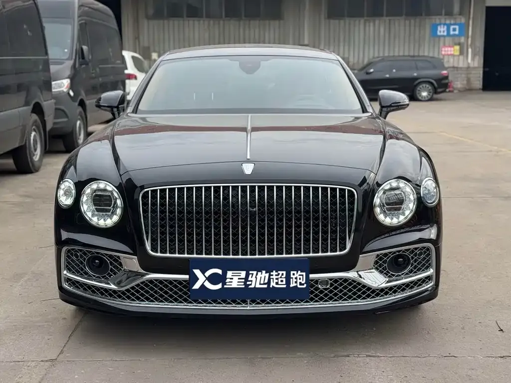 Bentley Flying Spur 2021 из CN, фото 9
