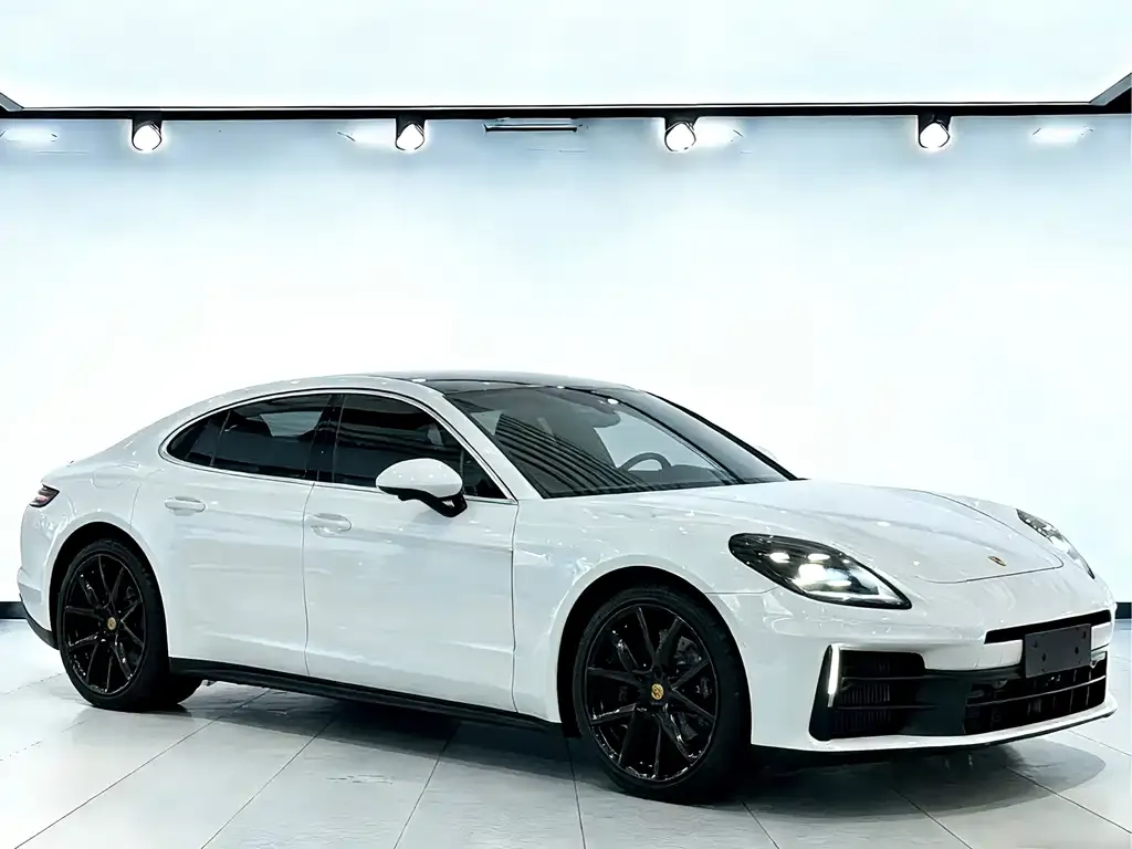 Porsche Panamera 2025 из CN, фото 2