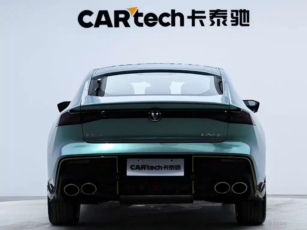 Changan UNI-V 2023 из CN, фото 6