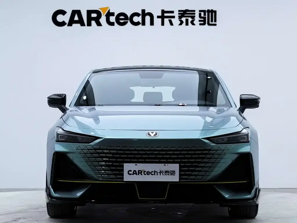 Changan UNI-V 2023 из CN, фото 8