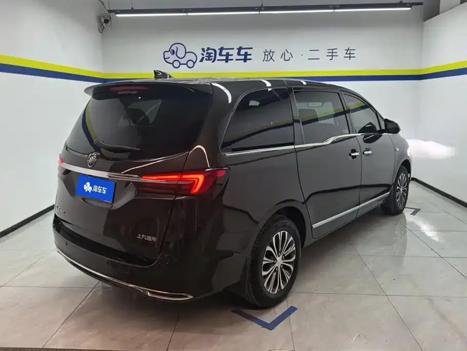 Buick GL8 2021 из CN, фото 8