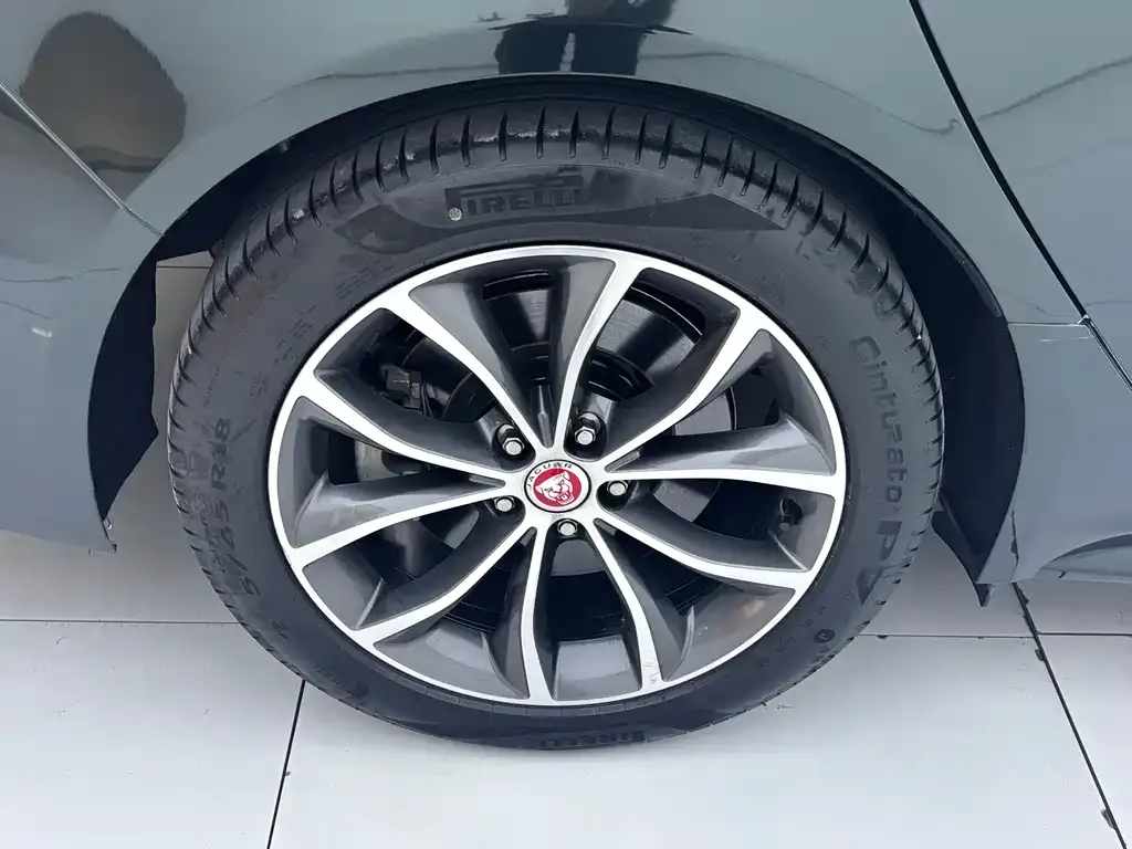 Jaguar XFL 2024 из CN, фото 3
