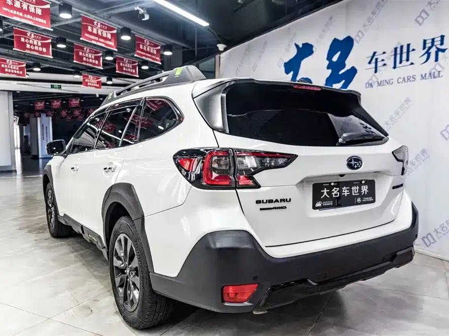 Subaru Outback 2023 из CN, фото 5