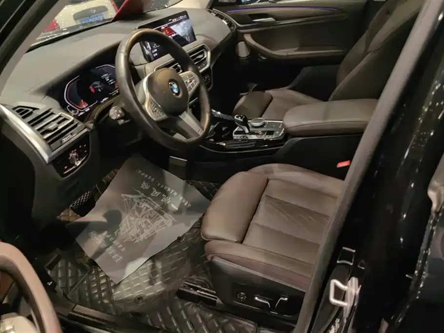 BMW X3 2024 из CN, фото 2
