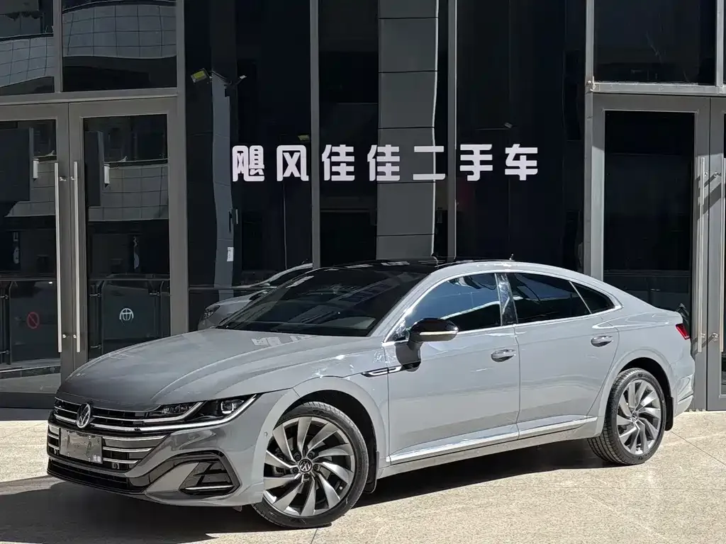 Volkswagen CC — фото 1