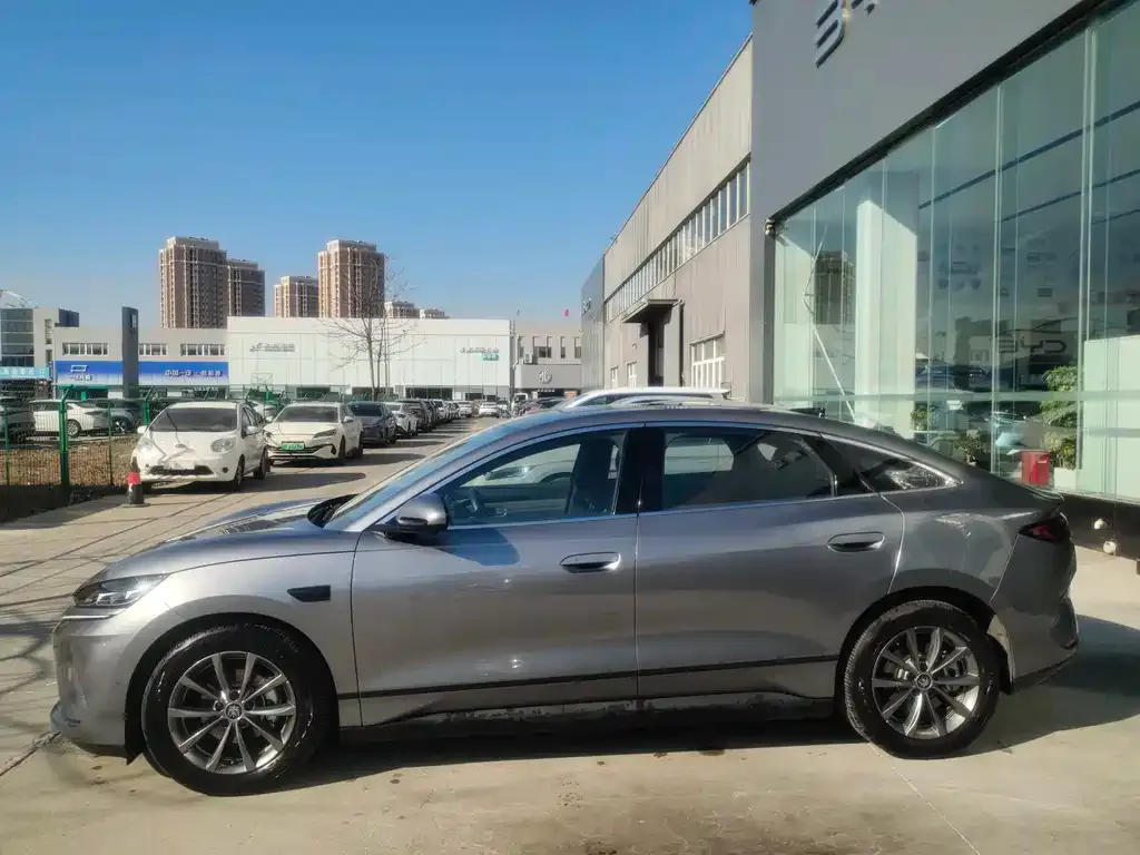 BYD Qin L 2025 из CN, фото 9