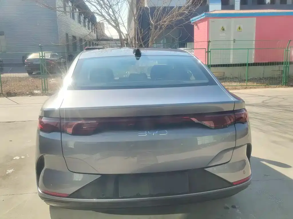 BYD Qin L 2025 из CN, фото 10