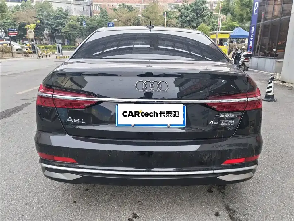 Audi A6L 2023 из CN, фото 5