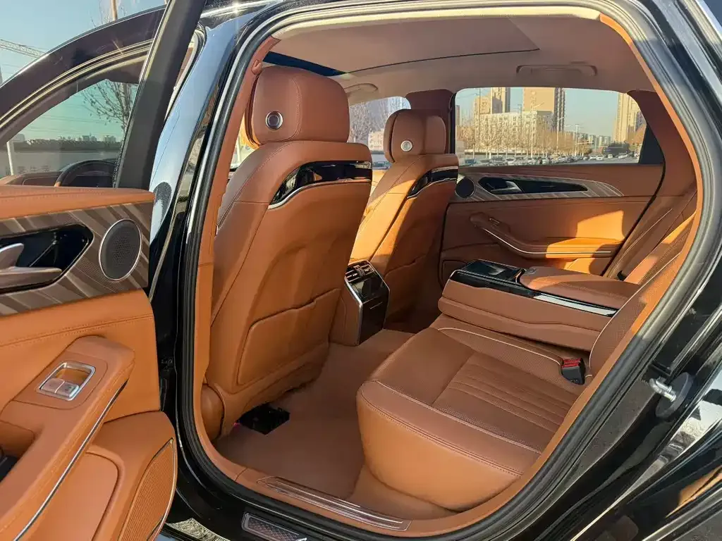 Hongqi H9 2022 из CN, фото 3