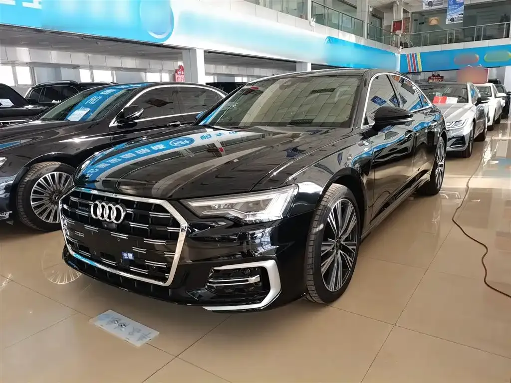 Audi A6L 2024 из CN, фото 2