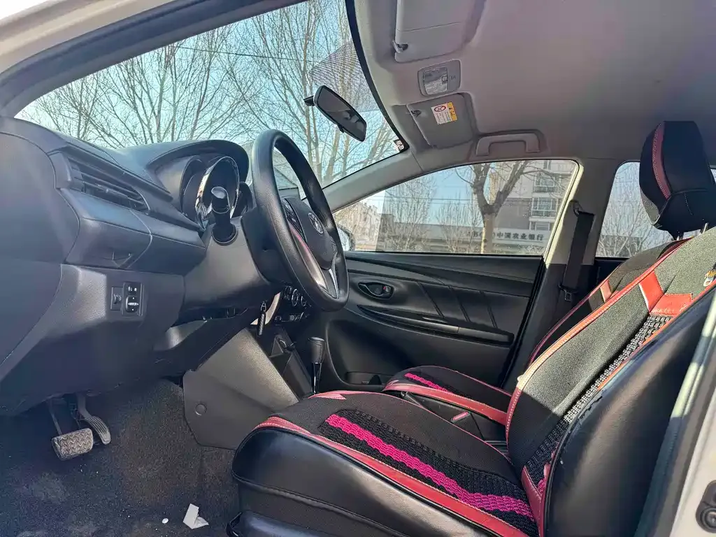 Toyota Yaris L 2023 из CN, фото 2