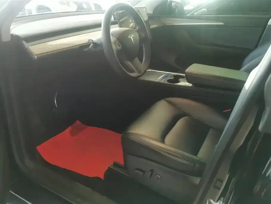 Tesla Model Y 2023 из CN, фото 6