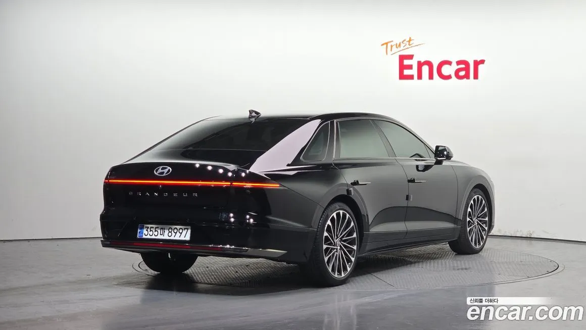 Hyundai Grandeur 2023 из KR, фото 4