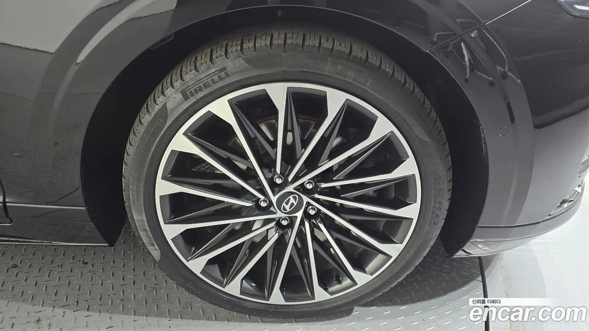 Hyundai Grandeur 2023 из KR, фото 9