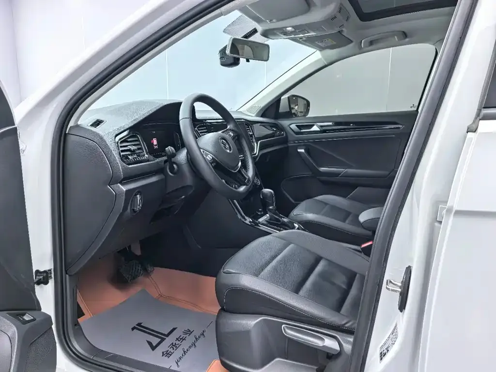 Volkswagen T-Roc 2022 из CN, фото 4