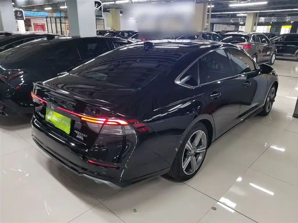 Honda Accord 2023 из CN, фото 4