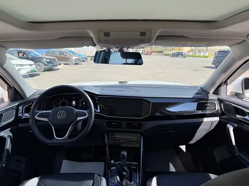 Volkswagen GTE PHEV 2022 из CN, фото 2