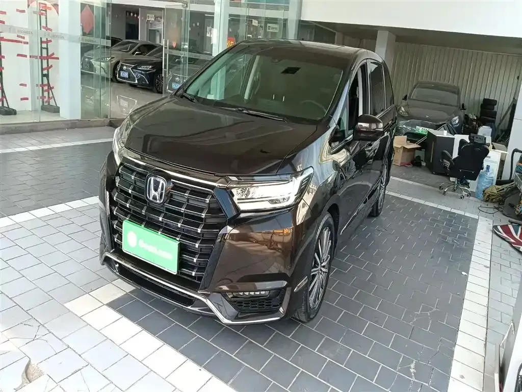 Honda Elysion 2023 из CN, фото 1