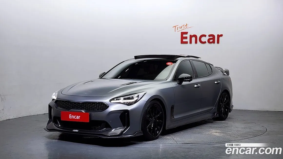 Kia Stinger 2023 из KR, фото 1