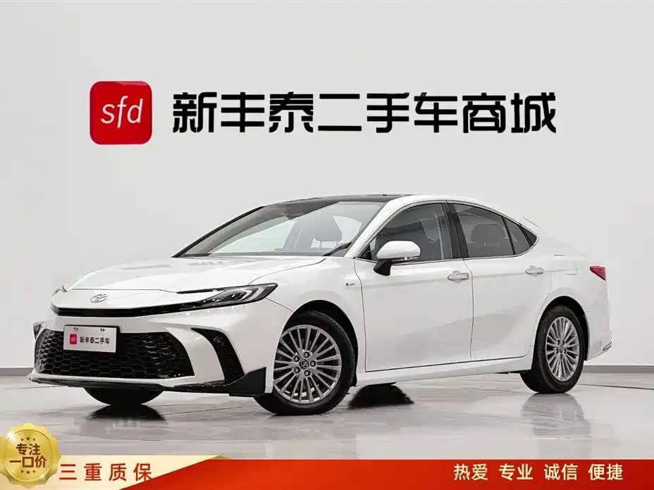Toyota Camry 2025 из CN, фото 1