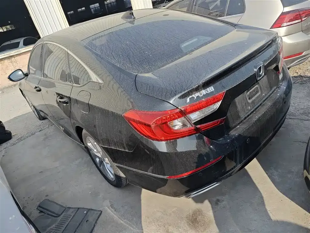 Honda Accord — фото 2