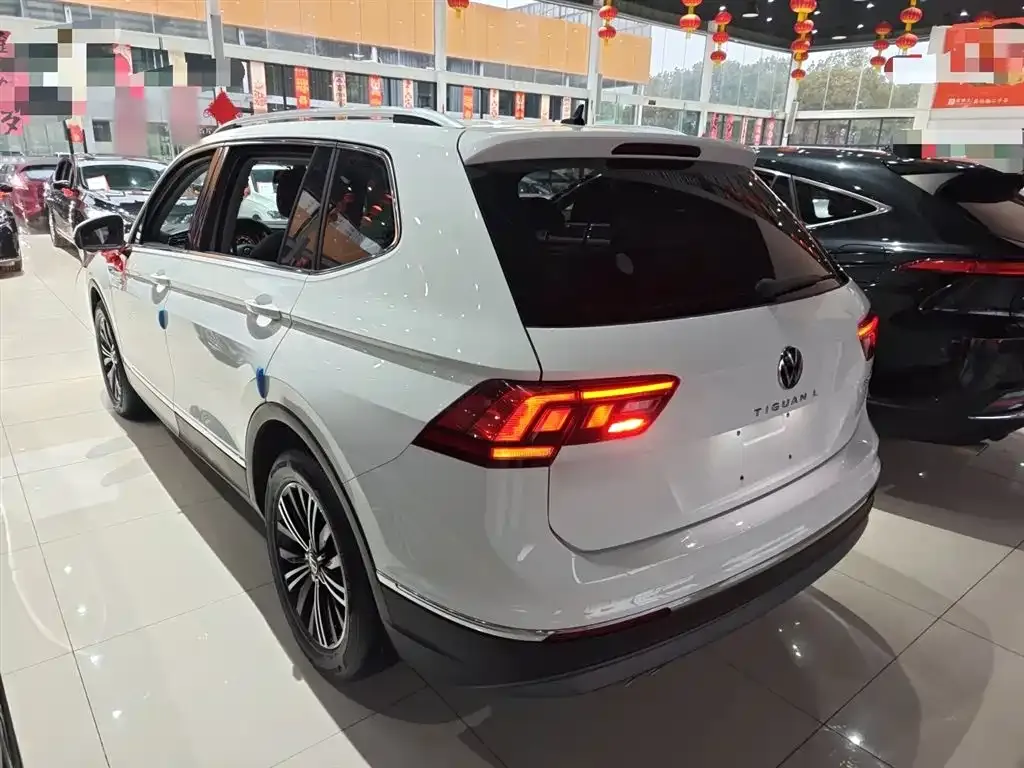 Volkswagen Tiguan L 2021 из CN, фото 9
