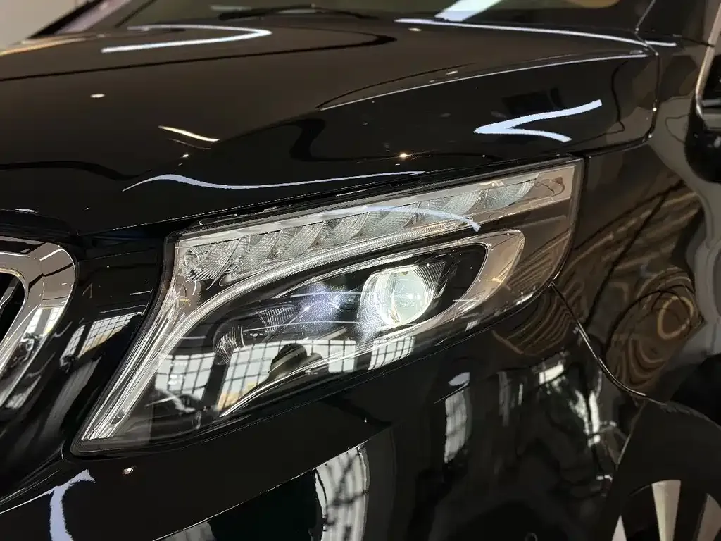 Mercedes-Benz Vito 2023 из CN, фото 10