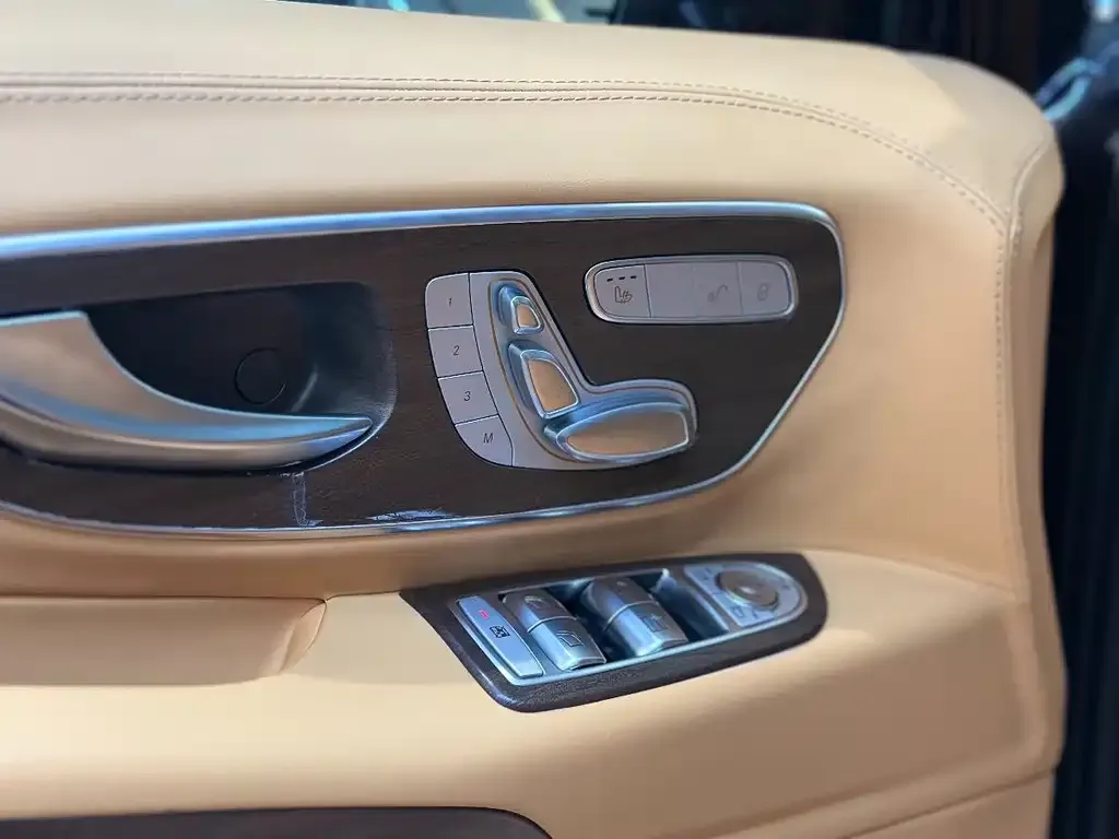 Mercedes-Benz Vito 2023 из CN, фото 2