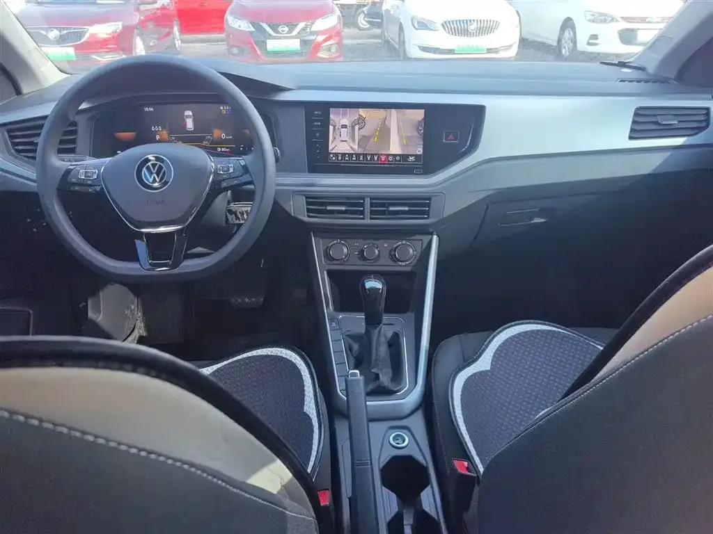 Volkswagen Polo 2023 из CN, фото 8