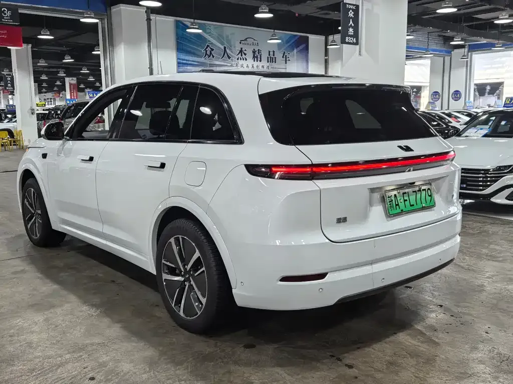 Li Auto L7 2024 из CN, фото 2
