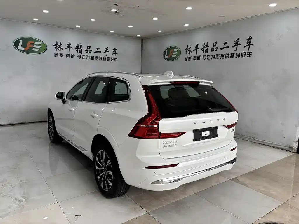 Volvo XC60 2025 из CN, фото 7