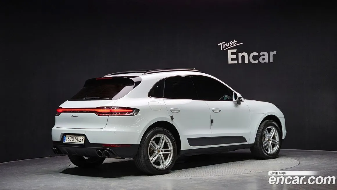 Porsche Macan 2021 из KR, фото 2