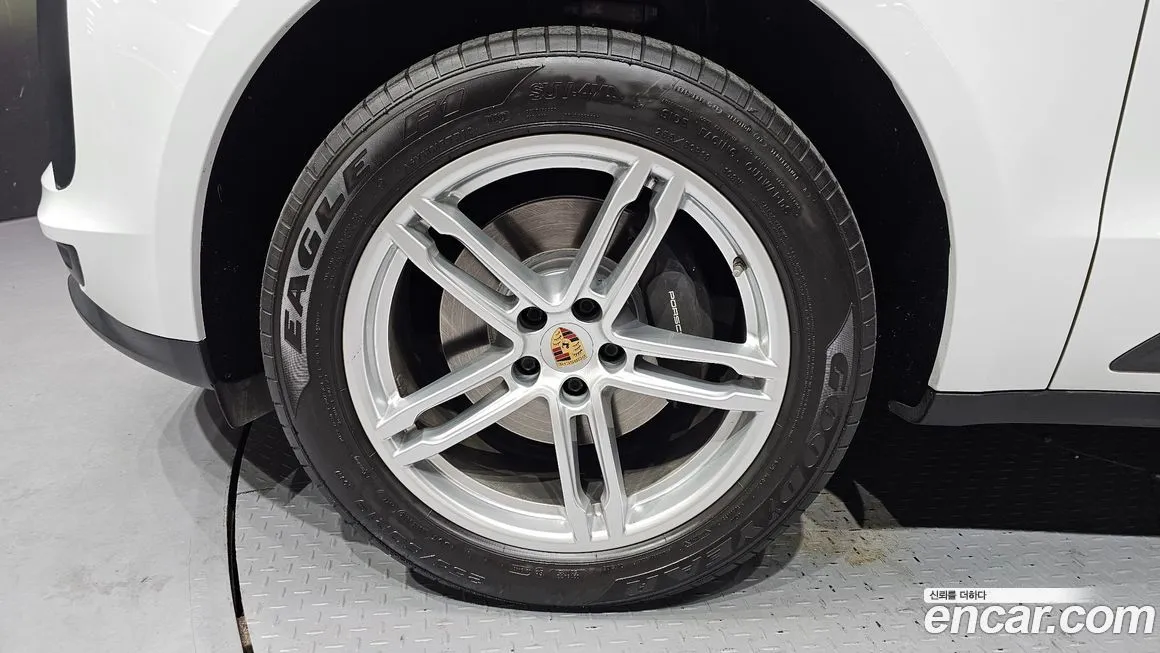 Porsche Macan 2021 из KR, фото 6