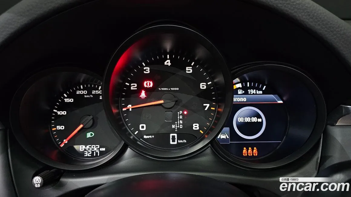 Porsche Macan 2021 из KR, фото 5