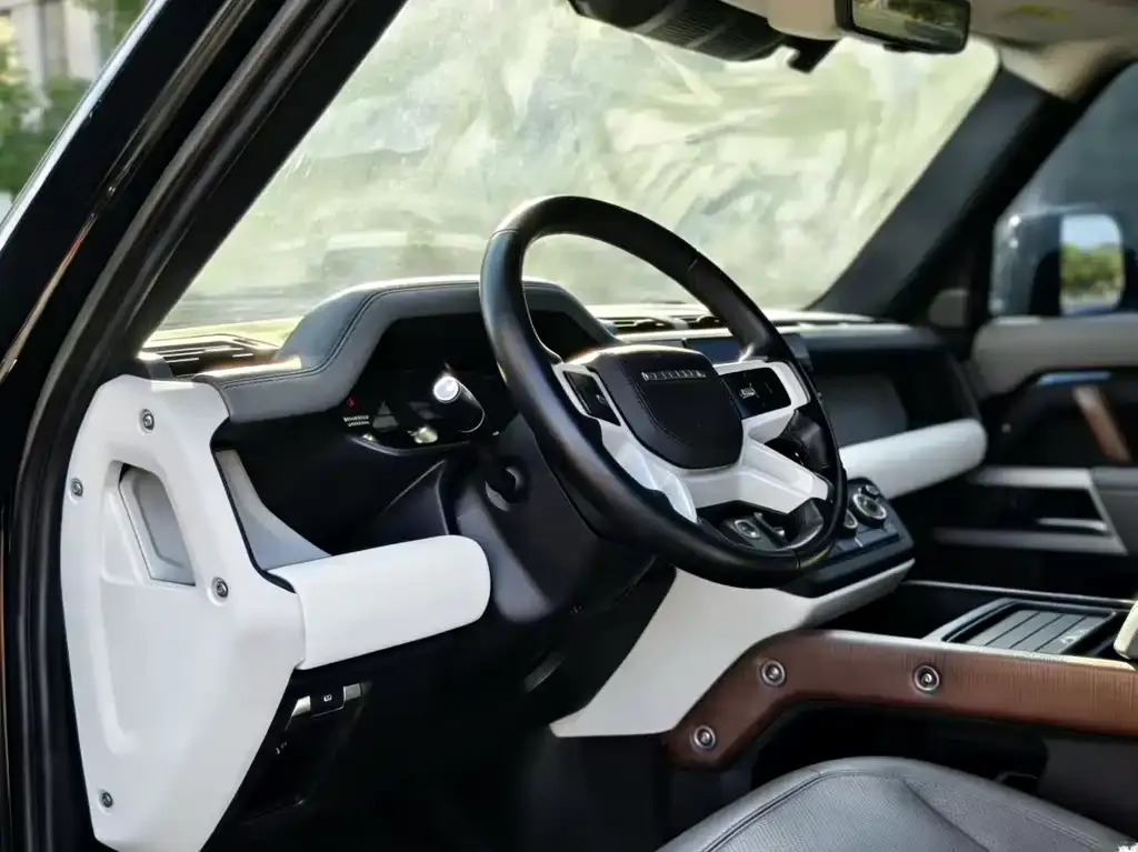 Land Rover Defender 2023 из CN, фото 3