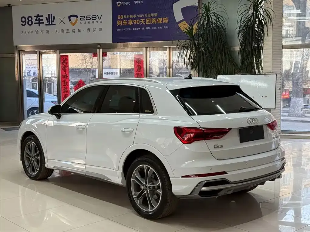Audi Q3 2022 из CN, фото 10