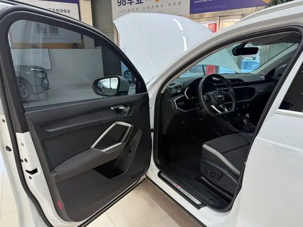 Audi Q3 2022 из CN, фото 4