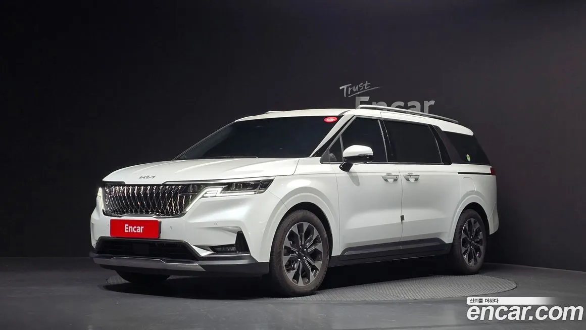 Kia Carnival 2023 из KR, фото 1