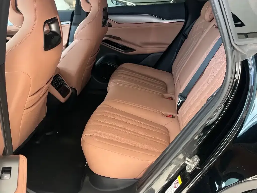 BYD L EV 2025 из CN, фото 8