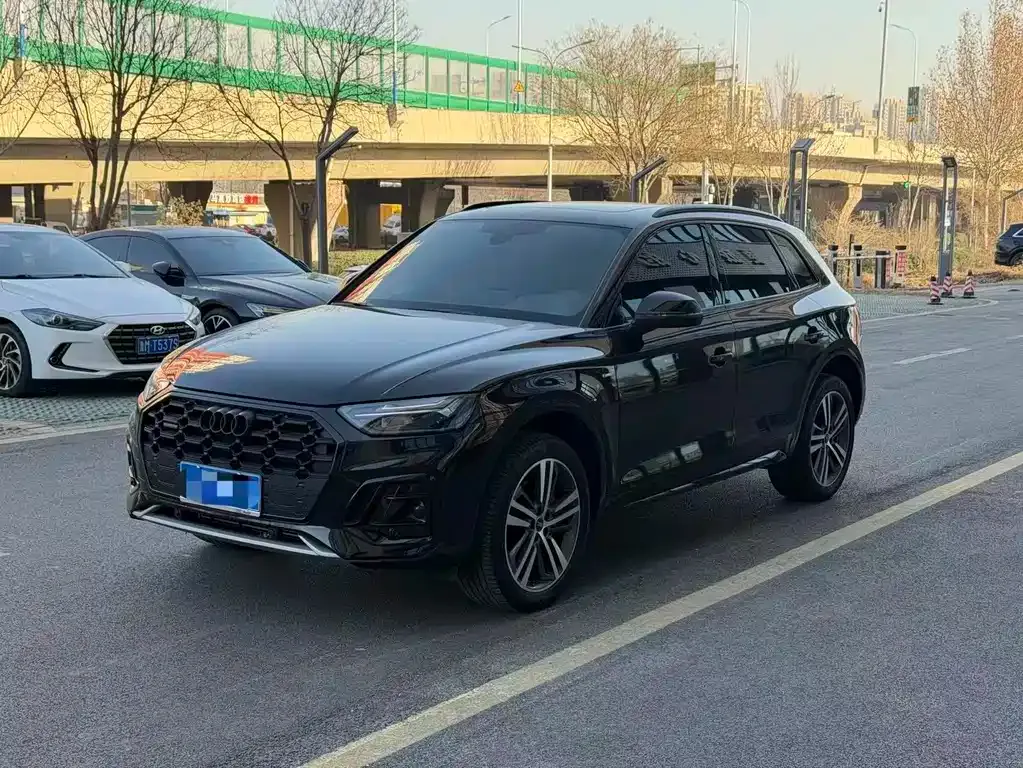Audi Q5L 2024 из CN, фото 1