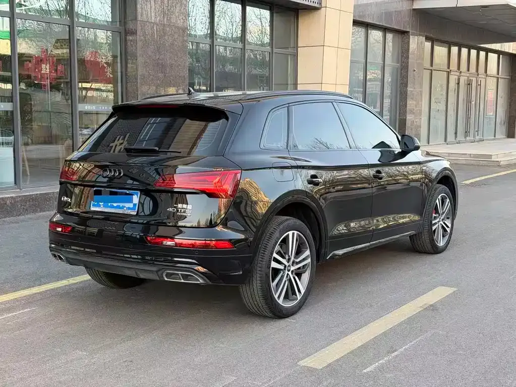 Audi Q5L 2024 из CN, фото 5