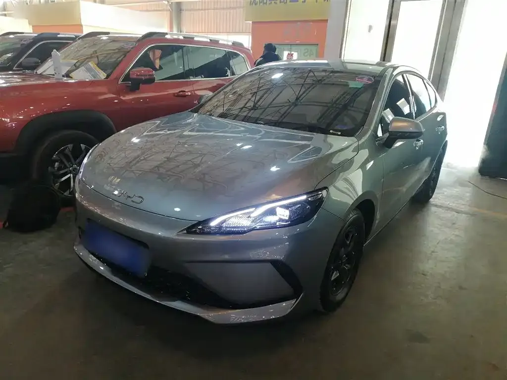 BYD Seal 05 DM-i 2025 из CN, фото 2