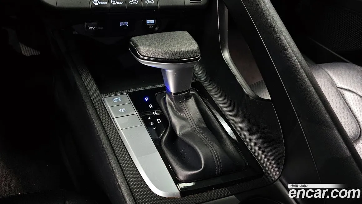 Hyundai AVANTE 2021 из KR, фото 2