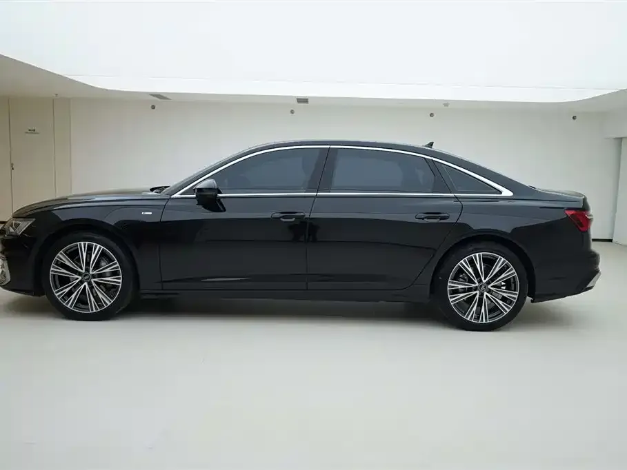 Audi A6L 2024 из CN, фото 8
