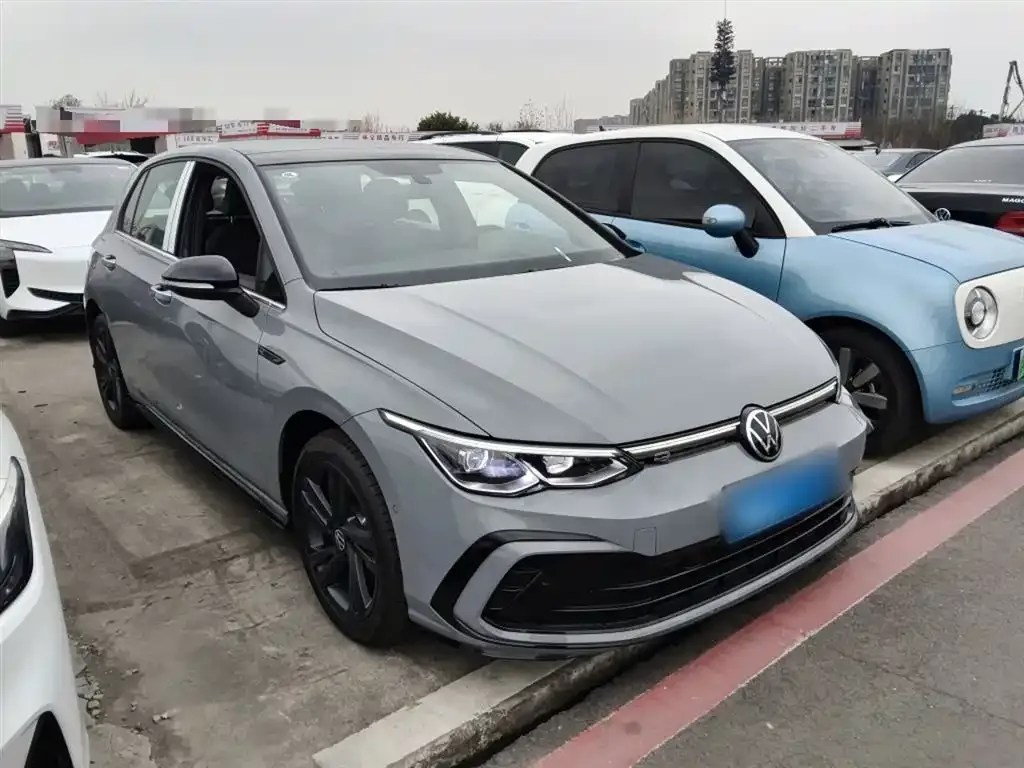 Volkswagen Golf 2025 из CN, фото 6