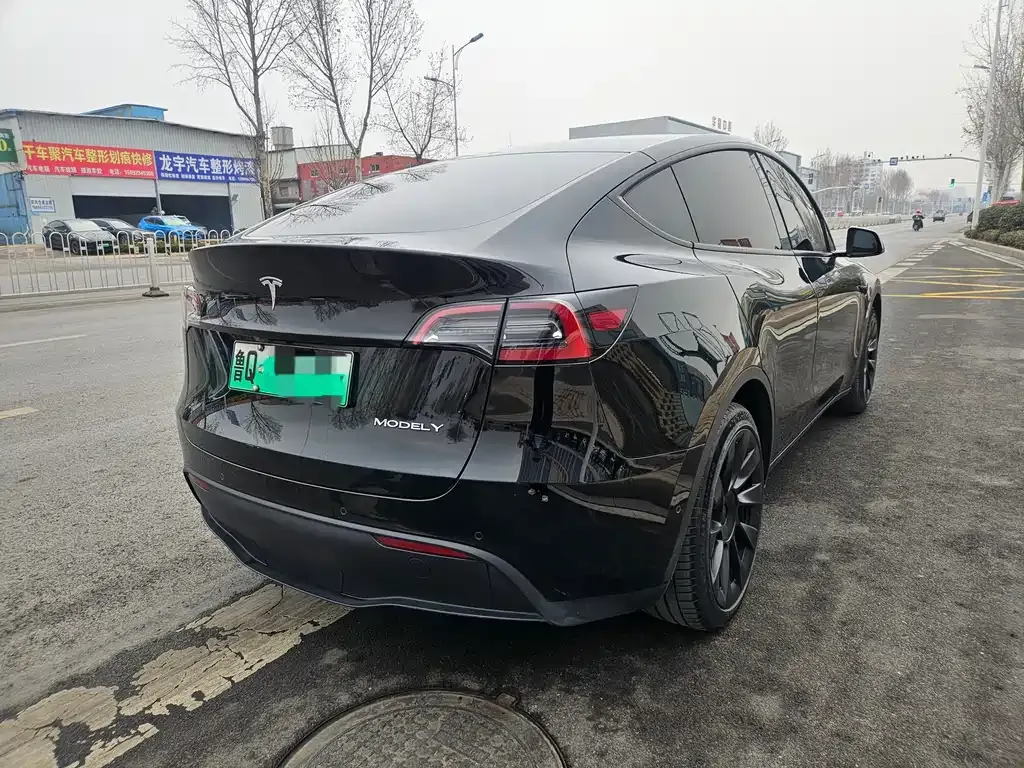 Tesla Model Y 2022 из CN, фото 9