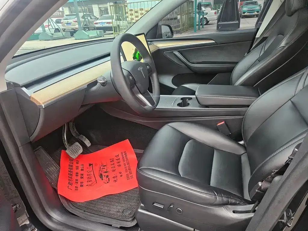 Tesla Model Y 2022 из CN, фото 4