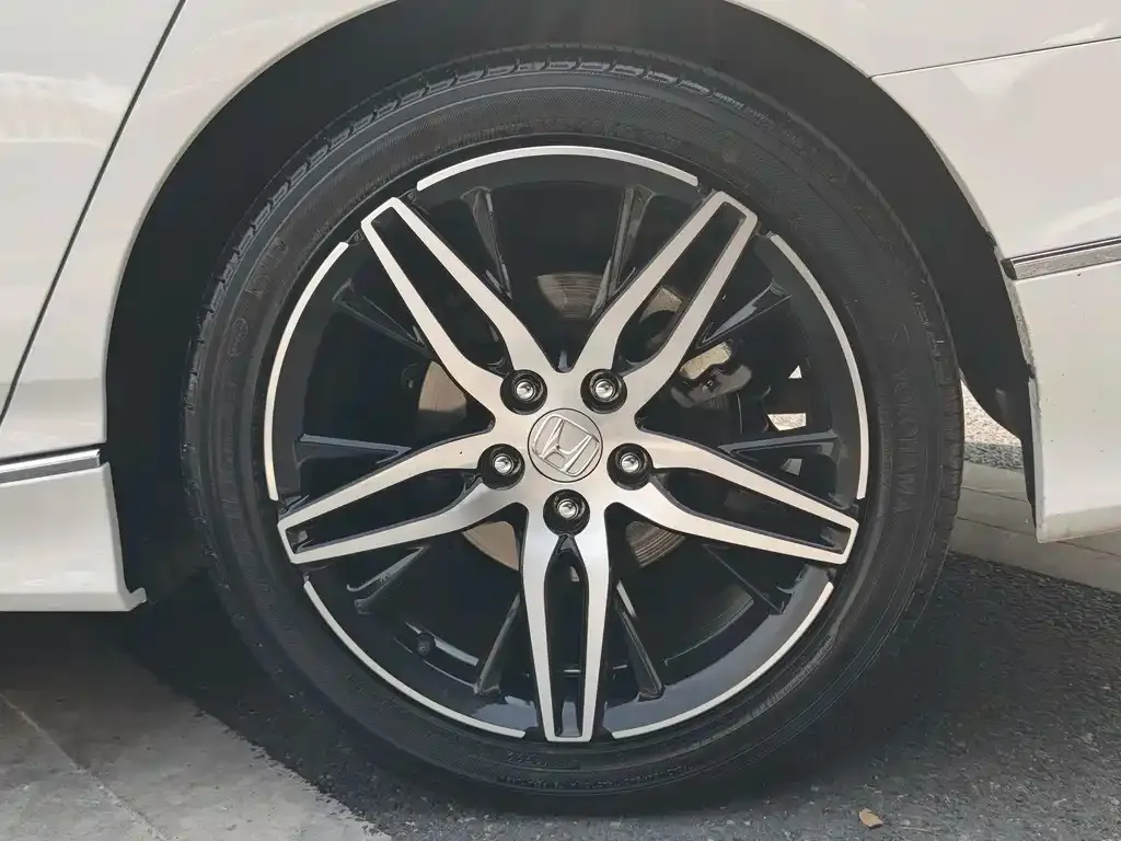 Honda Accord 2023 из CN, фото 4