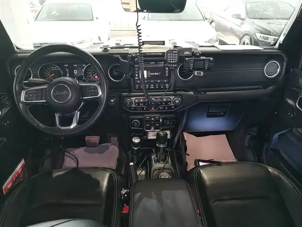 Jeep Gladiator 2023 из CN, фото 5
